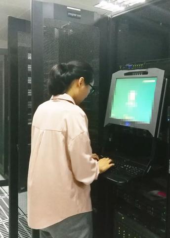 量化服务器托管方案怎么写（量化服务器托管方案编写指南）